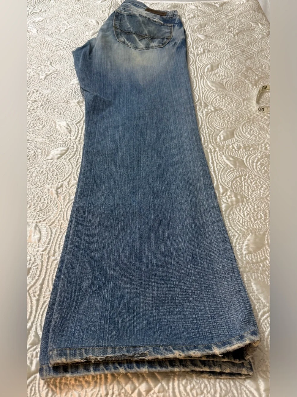 BKE Men's Blue Faded Bootcut Jeans